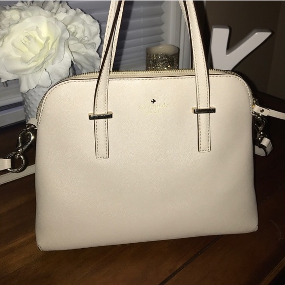 kate spade Handbags - SALE!  Kate Spade bag!